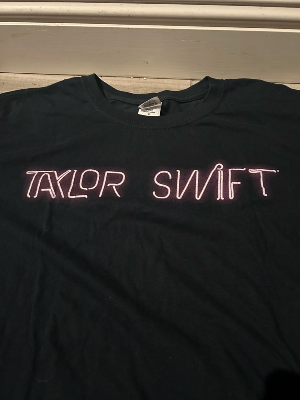 Taylor Swift 1989 World tour graphic tee size large